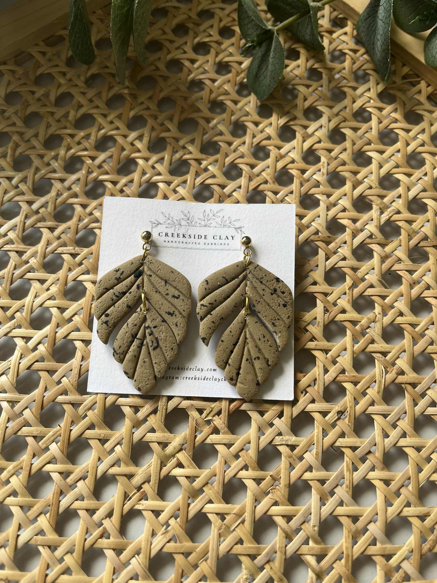 Simple Fall Leaves