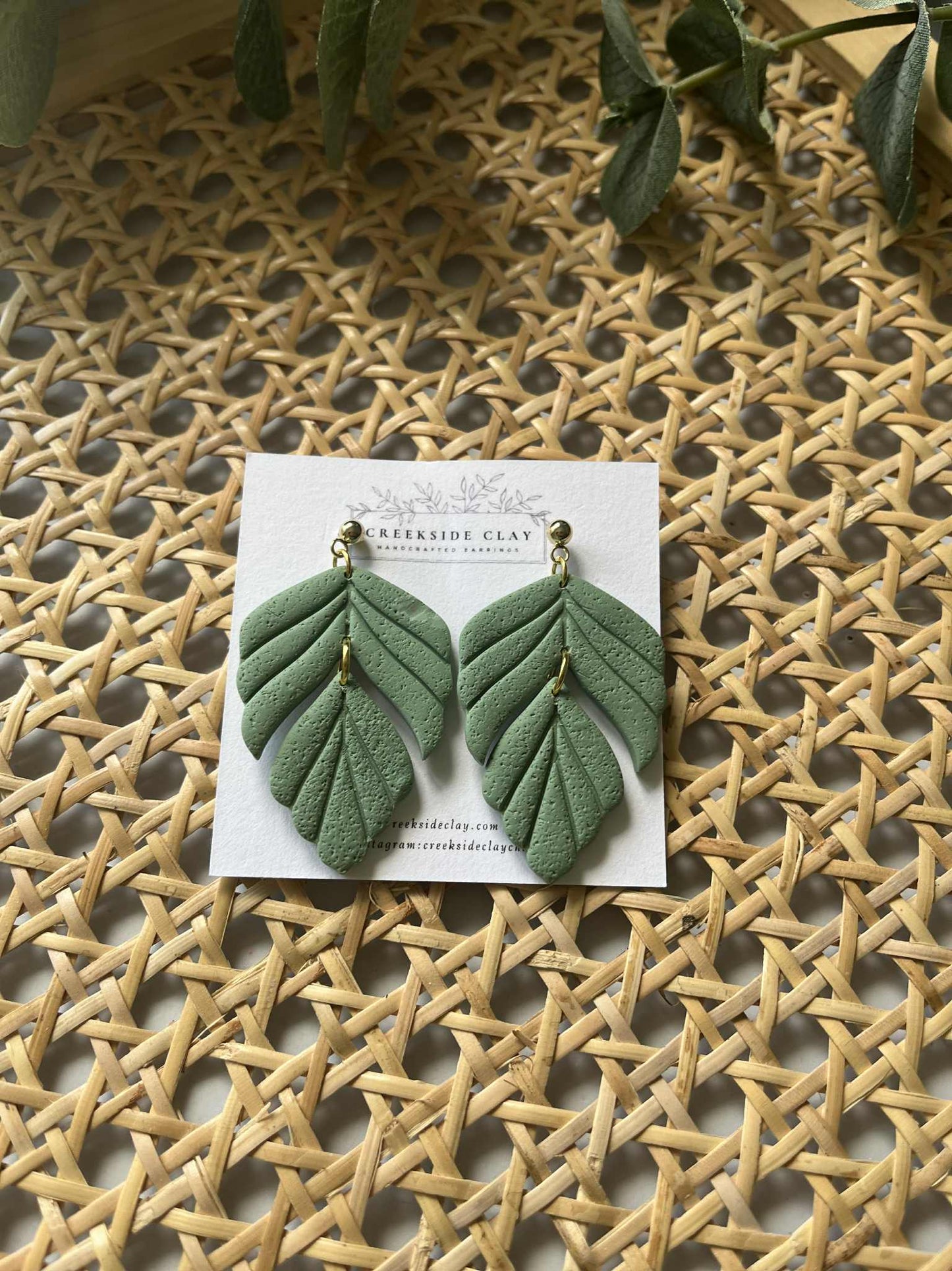 Simple Fall Leaves